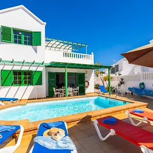 Alegranza Villa Puerto del Carmen (Lanzarote)